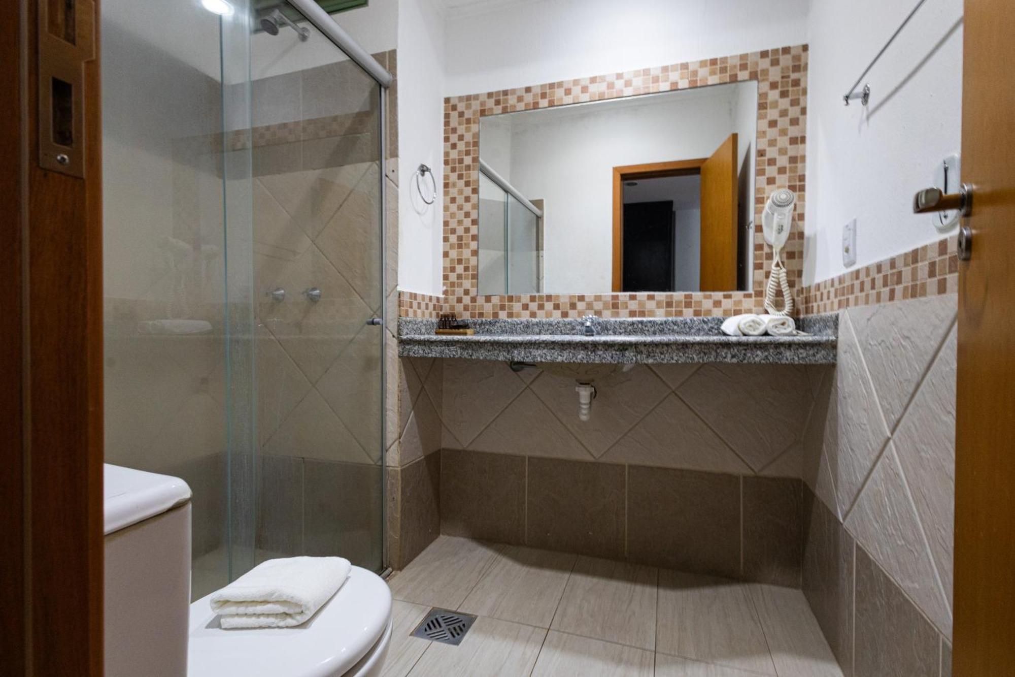 Barra do Garças Araguaia Hotel מראה חיצוני תמונה